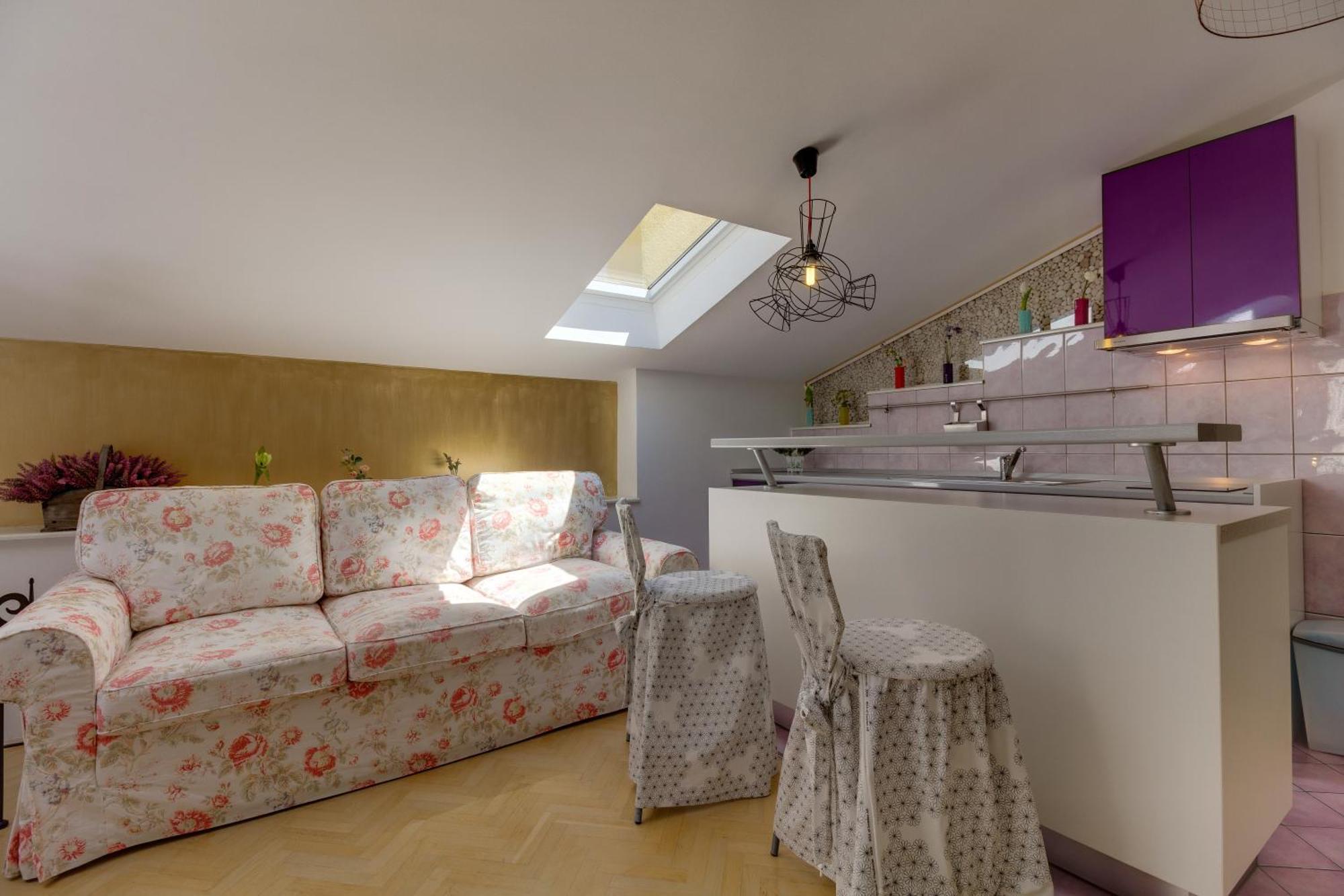 Apartments Mandarina Mali Lošinj Rum bild