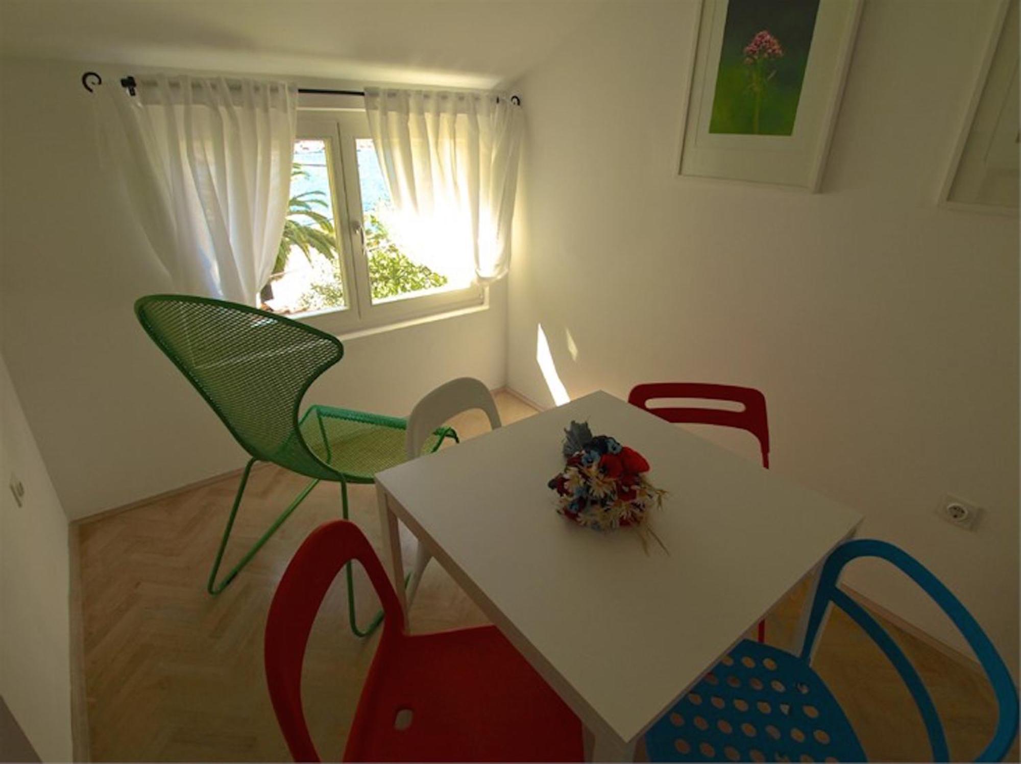 Apartments Mandarina Mali Lošinj Rum bild