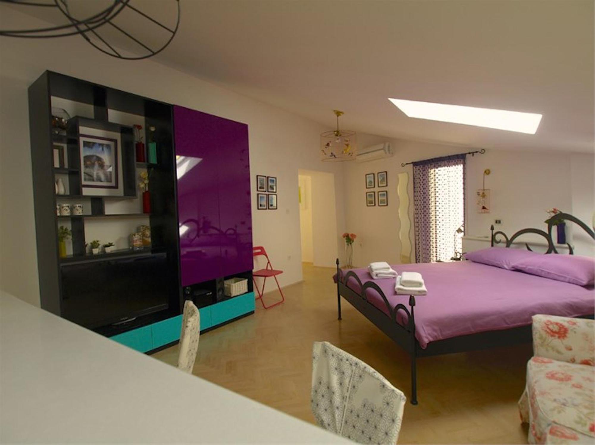 Apartments Mandarina Mali Lošinj Rum bild